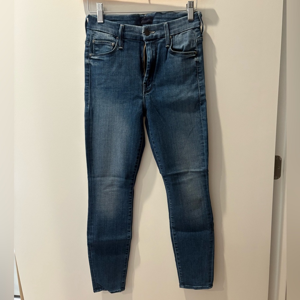 Size 25 Mother Looker Ankle Jeans